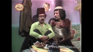 وين الغلط   غوار خايف من الديون يللي عليه و متخبي بالبيت    دريد لحام و ناجي جبر دندنها