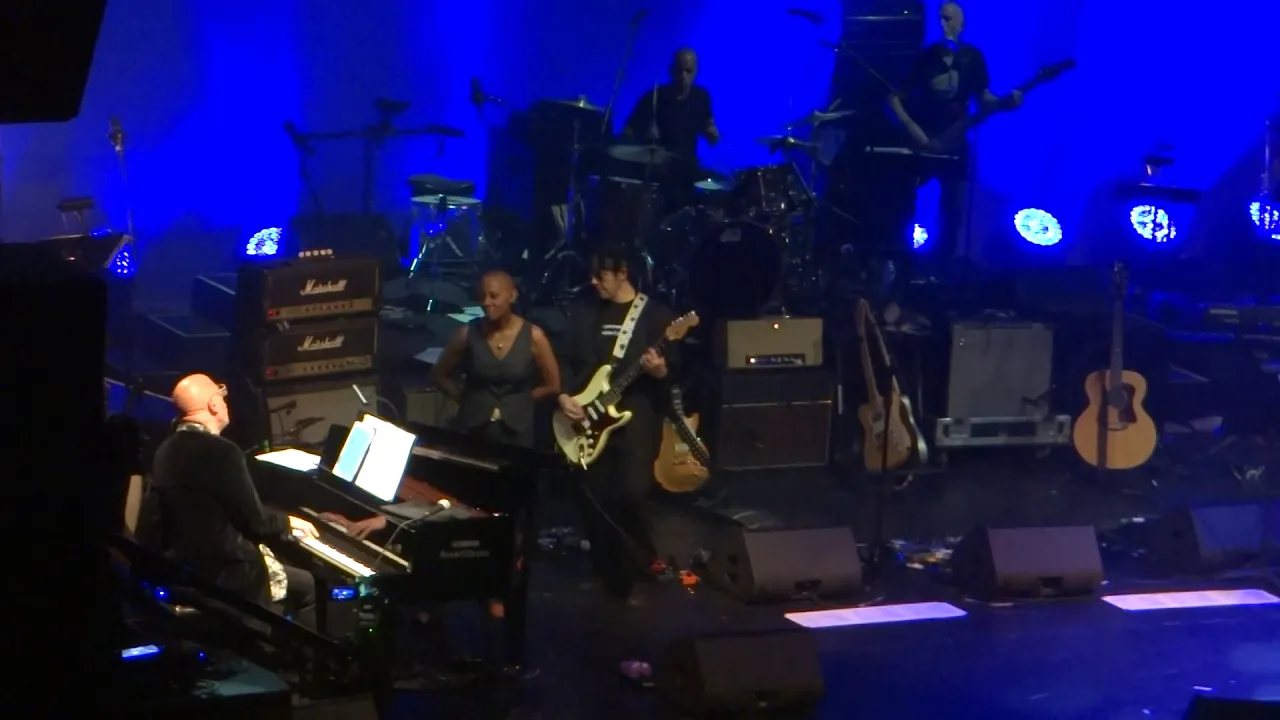 Celebrating David Bowie Mike Garson Gail Ann Dorsey - Aladdin Sane,1/24/2017 Wiltern Theatre LA Celebrating David Bowie Mike Garson Gail Ann Dorsey - Aladdin Sane,1/24/2017 Wiltern Theatre LA