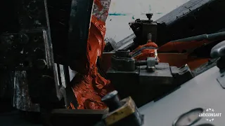 How Michael Harding Oil Paint is Made On Location