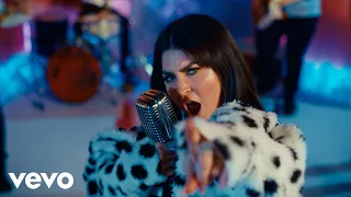 Emmy Meli - I AM WOMAN Performance