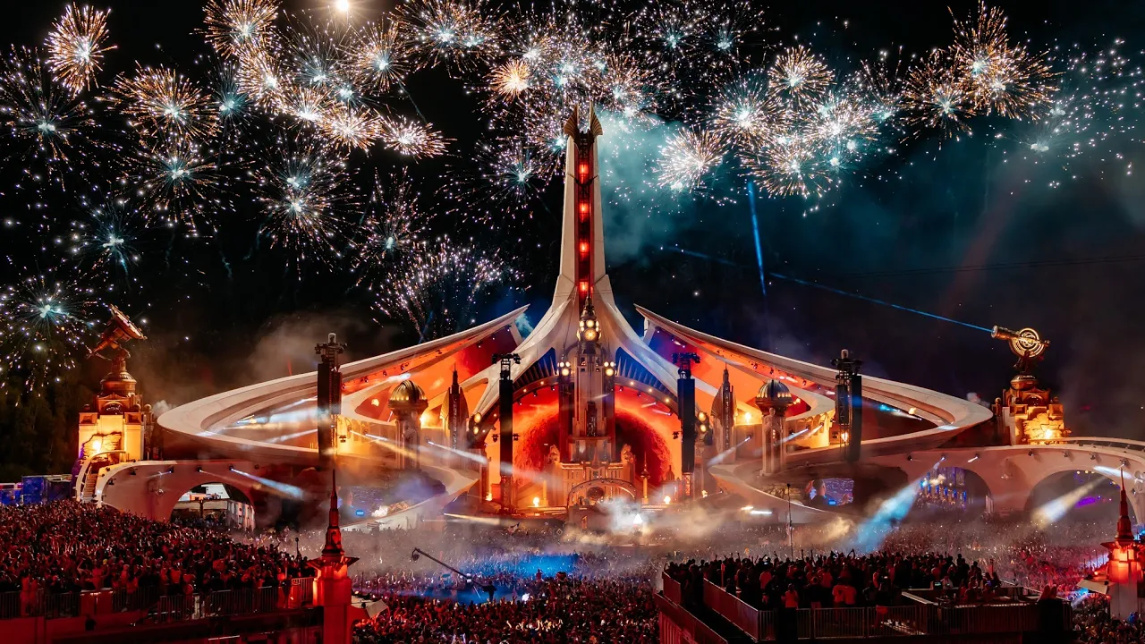 Dimitri Vegas & Like Mike   Emotional Moment In Tomorrowland  2022 ❤️❤️❤️