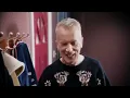 Baddiel, Skinner & Lightning Seeds - Three Lions (It's Coming Home for Christmas) (Official Video)