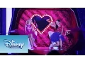Download Lagu Peligrosamente Bellas | Violetta
