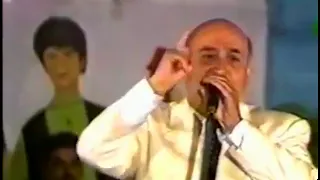 ما زال القلب عم يخفق مساكن     يا بيت بعاهدك غيرك ما ساكن   وديع الصافي دندنها