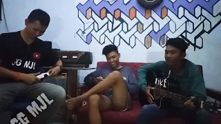 Download Nike Ardila - Seberkas Sinar (Cover GG MJL) | Suara Orang Ini Lebih Gila Dari Ayub!!! | Kisah Kasih MP3