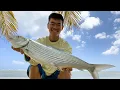 Fishing for HUGE Bonefish on Hawaiian Islands Fishing for Bonefish Fishing for Oio Hawaii