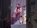 Angie McMahon - Beginner - live in Dublin 21/08/25 Vertical video