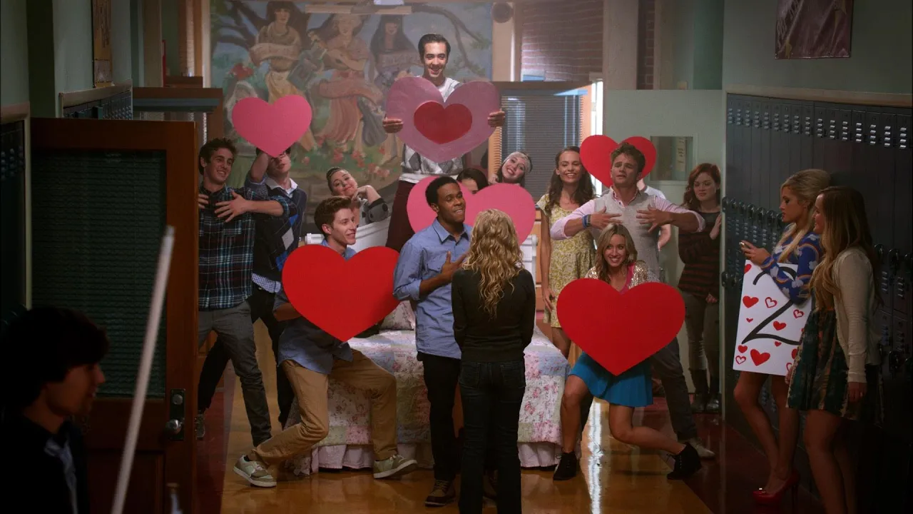 Suburgatory - Malik proposes to Lisa