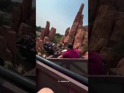 Sath mud jaon 😍#rageneration #trending #travel #viral #rollercoaster #adventure #trip#viral #status