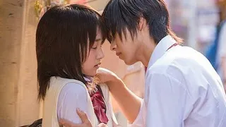 بنت بتجبر علي العيش مع شخص غريب بمنزلها بعد حرقها لبيته وبيعاقبها علي أفعالها وبتتفاجأ أنهامغرمة بيه 