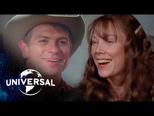 Coal Miner's Daughter | Oscar Winner Sissy Spacek as Loretta Lynn Sings at a Honky-Tonk Bar