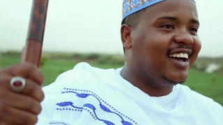 الدولي عبد الخالق كليب    العجب خال ضوا                أغاني سودانية      دندنها