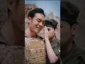 미얀마에서 강제노동에 시달리던 청년은 죽음의 위기에서 투시 신안을 각성해 옥석 재벌을 압도하고 군벌까지 농락한 뒤 큰돈을 챙겨 돌아온다