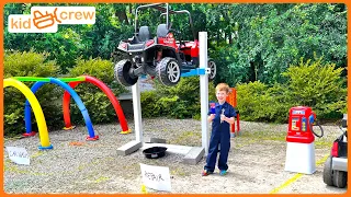 Download Gas station action: fixing ATV, tow truck rescue, fuel trash truck, car wash. Educational | Kid Crew MP3