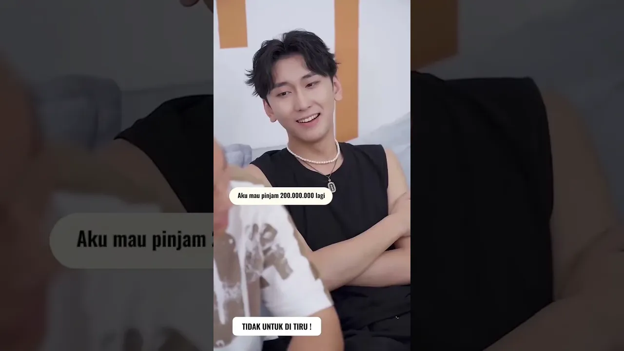 DEMI GENGSI PART 2 #dramacinapendek #shortvideo #dramachinaromantis #drachin #dramacina poster
