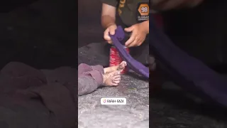 انا الطفل الي شيبتوه وسيبتوه تراب ارضه 