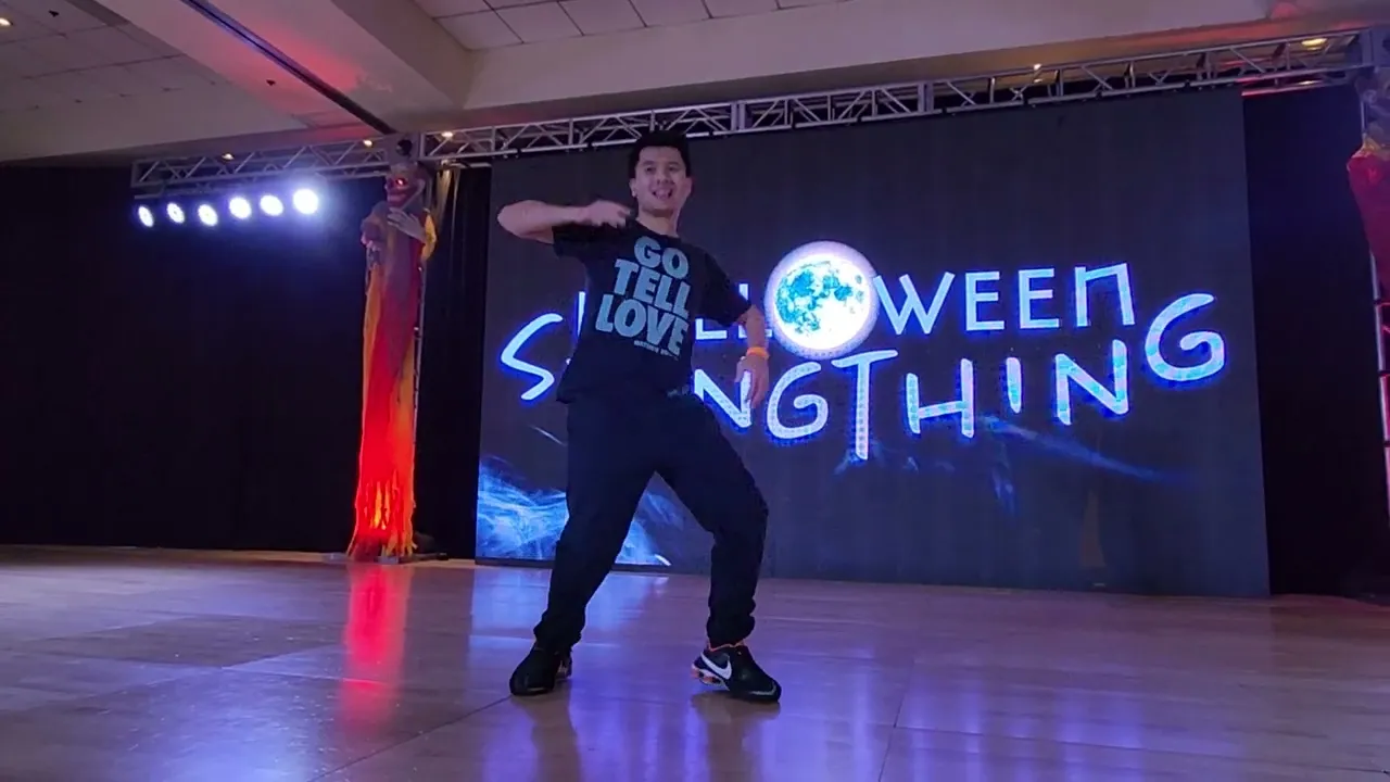HST Halloween SwingThing 2022 bust a move