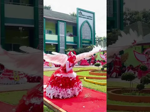 wow gaun pink dan biru semuanya bagus #lagu #kesukaanku #sekolahku #sakura #biru #gaunbiru #pink