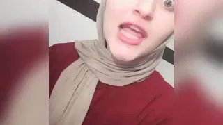 شفايفها مقلبظة ميوزكلي 
