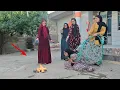 Download Lagu The first wife set fire to the second wife's clothes.
