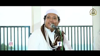 Download Qasidah Yaa Hadissir Ruwaida (يا حادي سر رويد) - Ahbaabul Mukhtar - Humdi bin Ali Alkaf MP3