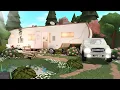 Building a Realistic in Bloxburg