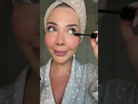 حدا يطلع هالغنيه من راسي😂