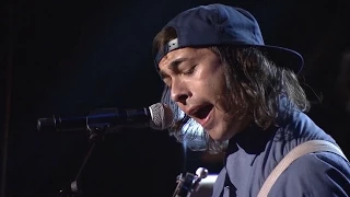 Download APMAs 2015: Pierce The Veil perform \ MP3