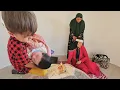 Download Lagu A Surprise in the Embrace: Mother Batool and Unforgettable Moments