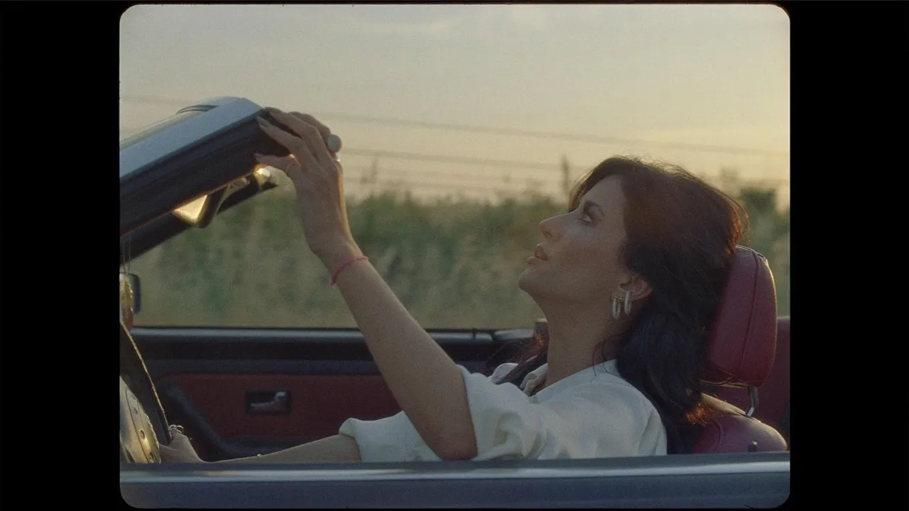 Ana Moura - Jacarandá (Official Video) Ana Moura - Jacarandá (Official Video)