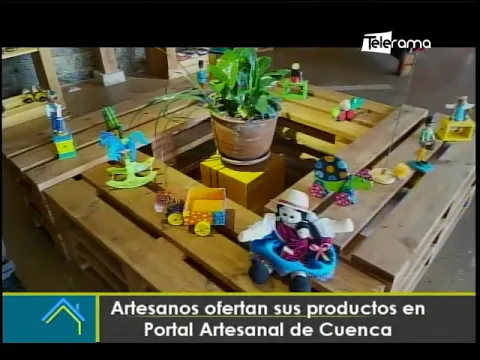 Artesanos ofertan sus productos en Portal Artesanal de Cuenca 