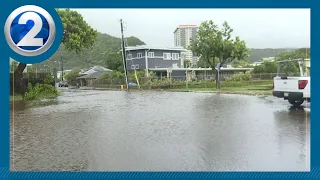 Flash floods surprise East Honolulu residents streets submerged in water