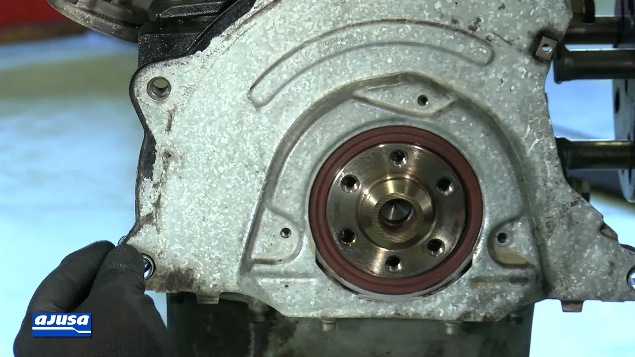 VOLKSWAGEN GOLF 16V (ABF) _ Montaje retén de cigüeñal trasero | Installation crankshaft oil seal