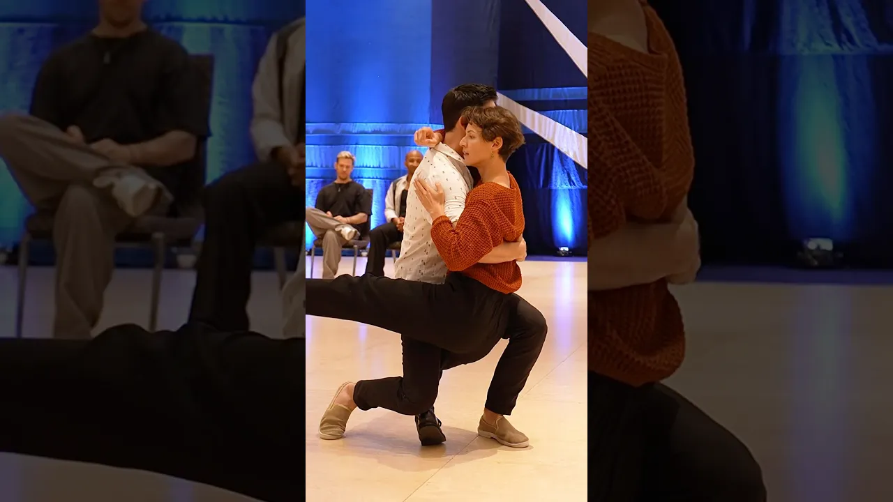 The Macarena duo ended up drawing each other again in JnJ 🤗 #dance #westcoastswing #macarenadance