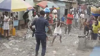 URGENT POLICE VS KULUNA MAKALA KINSHASA  URGENT POLICE VS KULUNA MAKALA KINSHASA