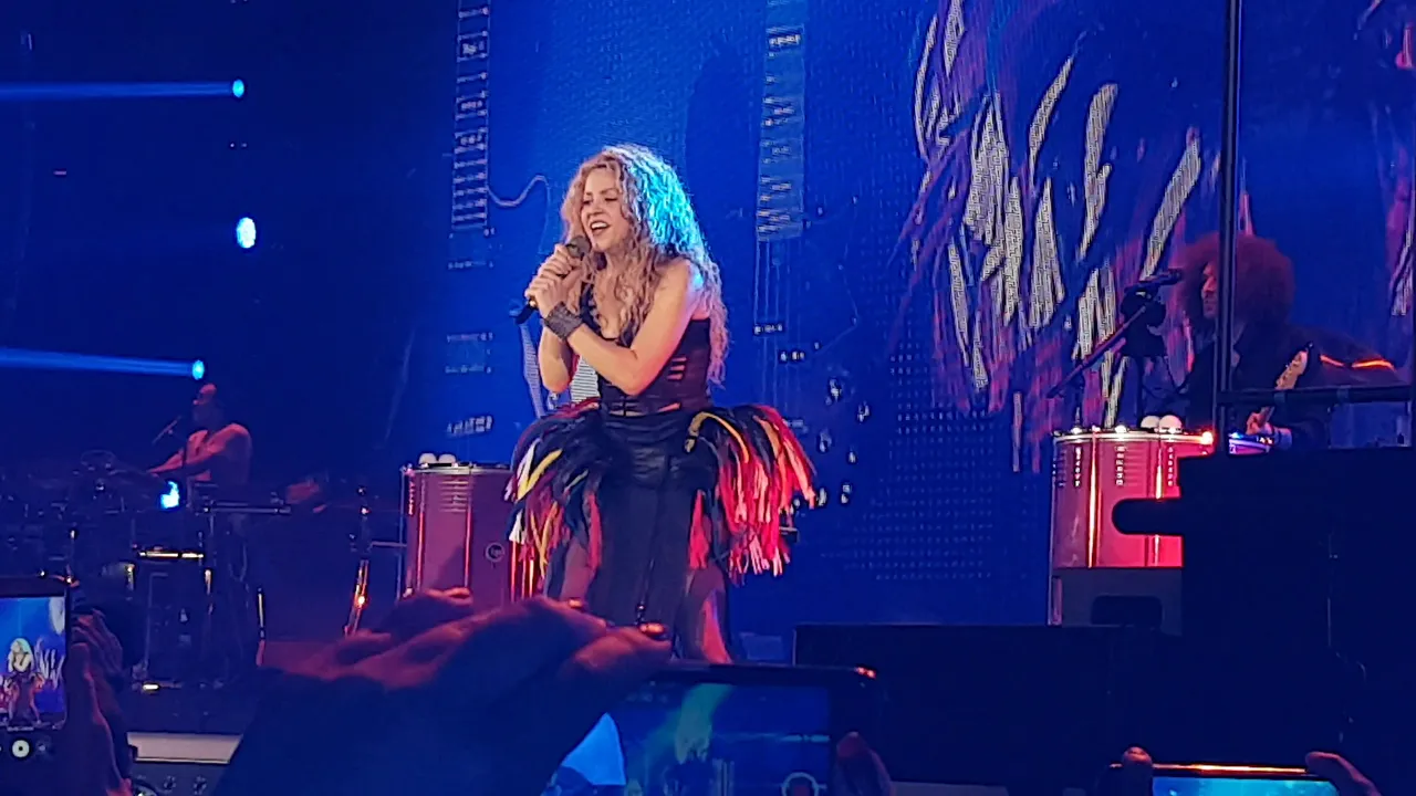 Shakira - La La La/Waka Waka (Cologne 2018) | El Dorado World Tour |4K| Shakira - La La La/Waka Waka (Cologne 2018) | El Dorado World Tour |4K|