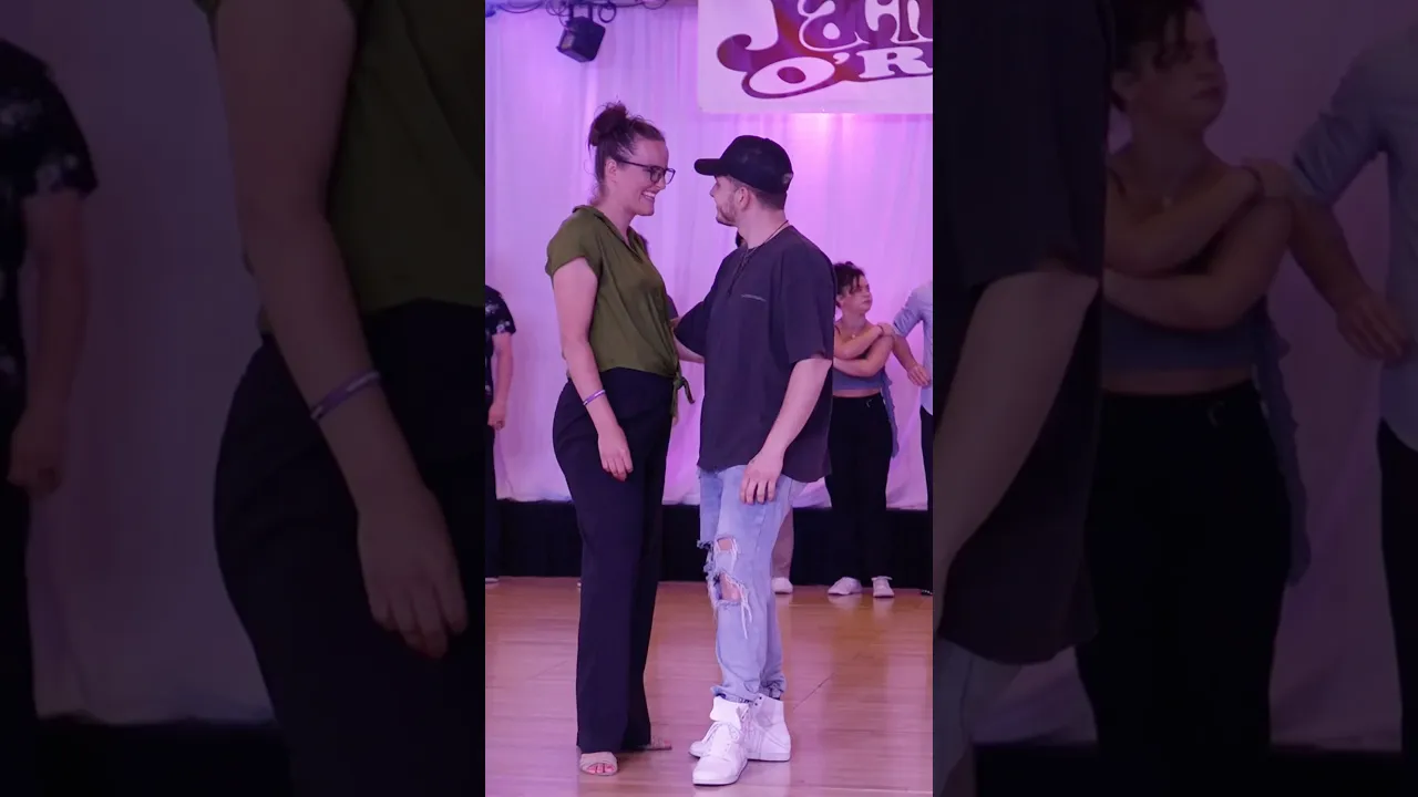 Honey 🍯 let’s dance 🕺