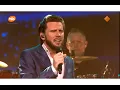 Download Lagu BOUKE \u0026 The ElvisMatters Band - Bridge Over Troubled Water |  MAX MUZIEKSPECIAL