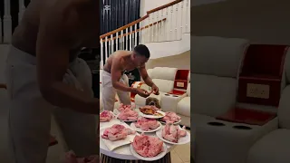 CHIEF GODLOVE MBWA WANGU WANAKULA VIZURI KULIKO WEWE 