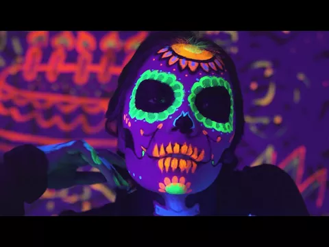 Download MP3 J Balvin & Willy William - Mi Gente (Steve Aoki Remix) [Official Music Video]