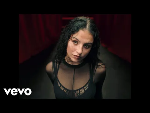 Video Thumbnail: Mirella - Vähän enemmän