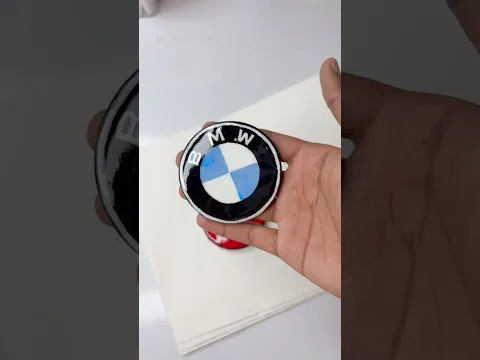 BMW logo 🤯