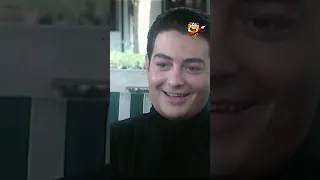 محمد هنيدي والخيل دقو الطبول بلية ودماغه العالية 