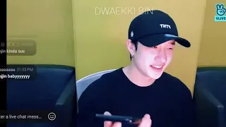110120 hyunjin called chan on chans room ep 78 chan listening to seungmins cover