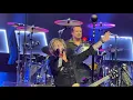 Download Lagu Green Day: Minority (Live at Oceans Calling)