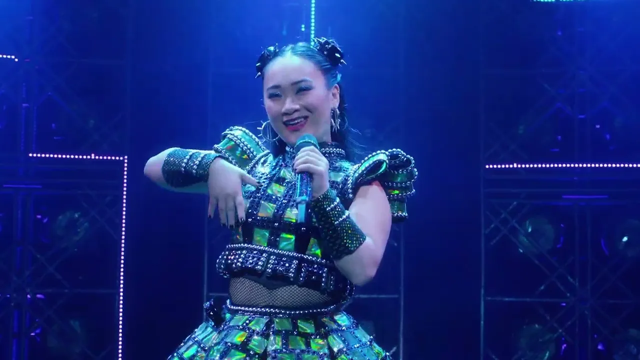 アメリカ ニューヨーク『SIX』 ブロードウェイ・ミュージカル  観劇Eチケット 予約 ＜2025年4月までの公演＞