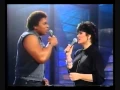 Download Lagu Linda Ronstadt \u0026 Aaron Neville Don't Know Much
