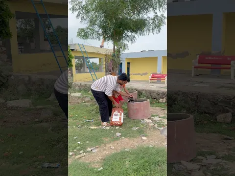 Bhaiya ne dogi ko katte me dal diya or fenk ke aagye😱
