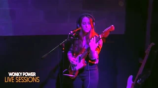 dollie barnes live session how can i help you