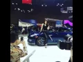 Lagu Seoul motor show 2015 Nissan GT-R and korean prett